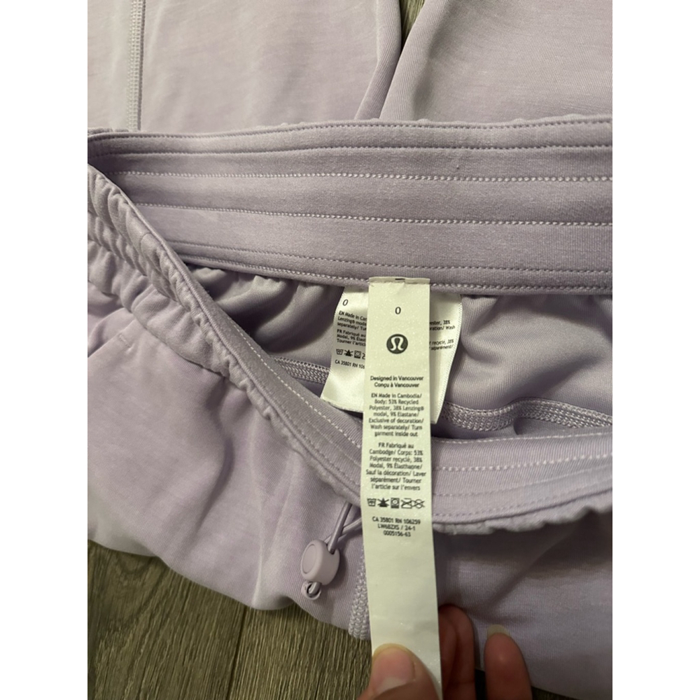 Lululemon Softstreme High-Rise Straight-Leg Cropped Pant - Picture 6 of 7